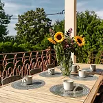 Enjoy! Warszawa Apartment Mysiadlo