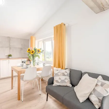 Enjoy! Warszawa דירה Mysiadlo